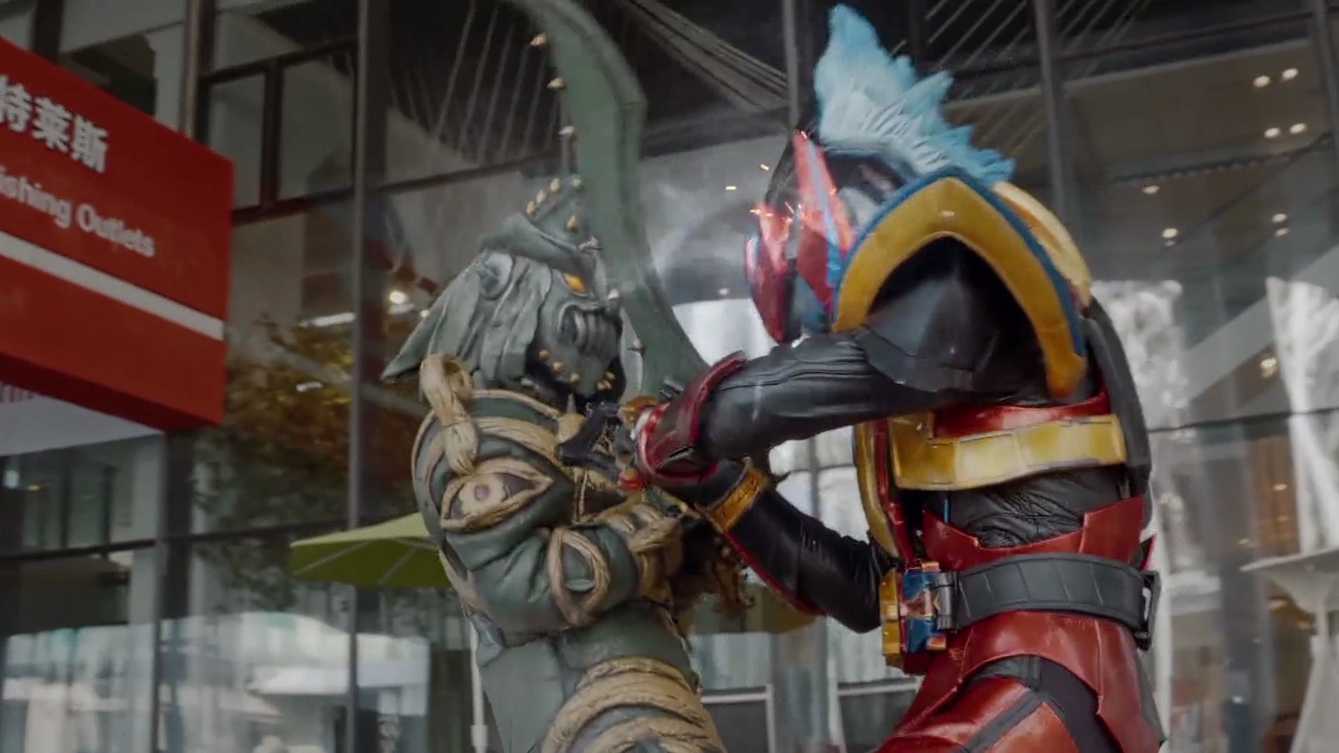 铠甲勇士猎铠:第九集马帅铠甲再次被强行削弱,为鹰帅登场做铺垫