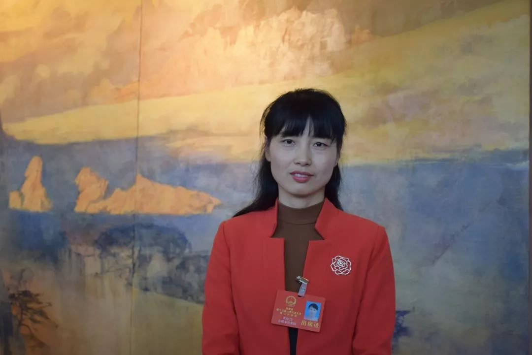 人大代表朱红英:建议从省级层面建设加强女性身心健康工作体系