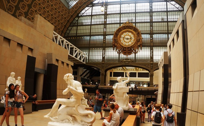 奥赛博物馆:为法国近代艺术博物馆,收藏全球最多的印象派作品