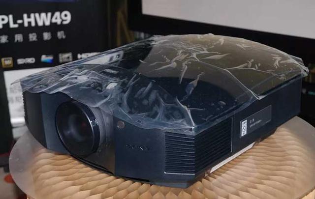 sony索尼vpl-hw49 家庭影院投影机