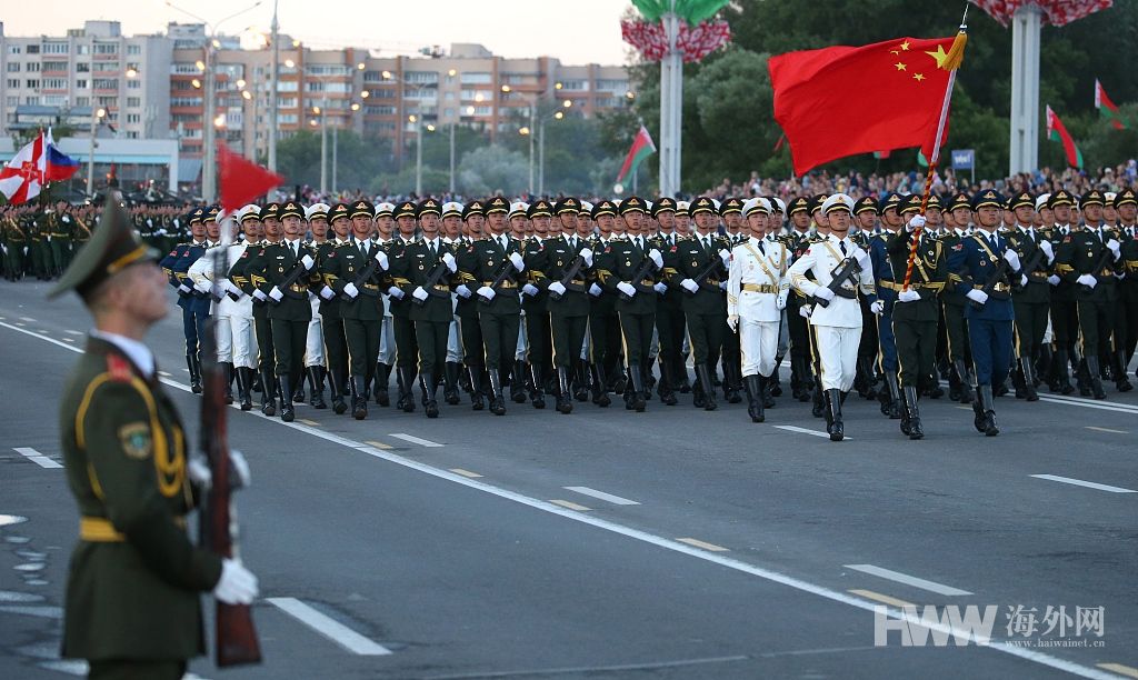 中国装甲列车 解放军图片