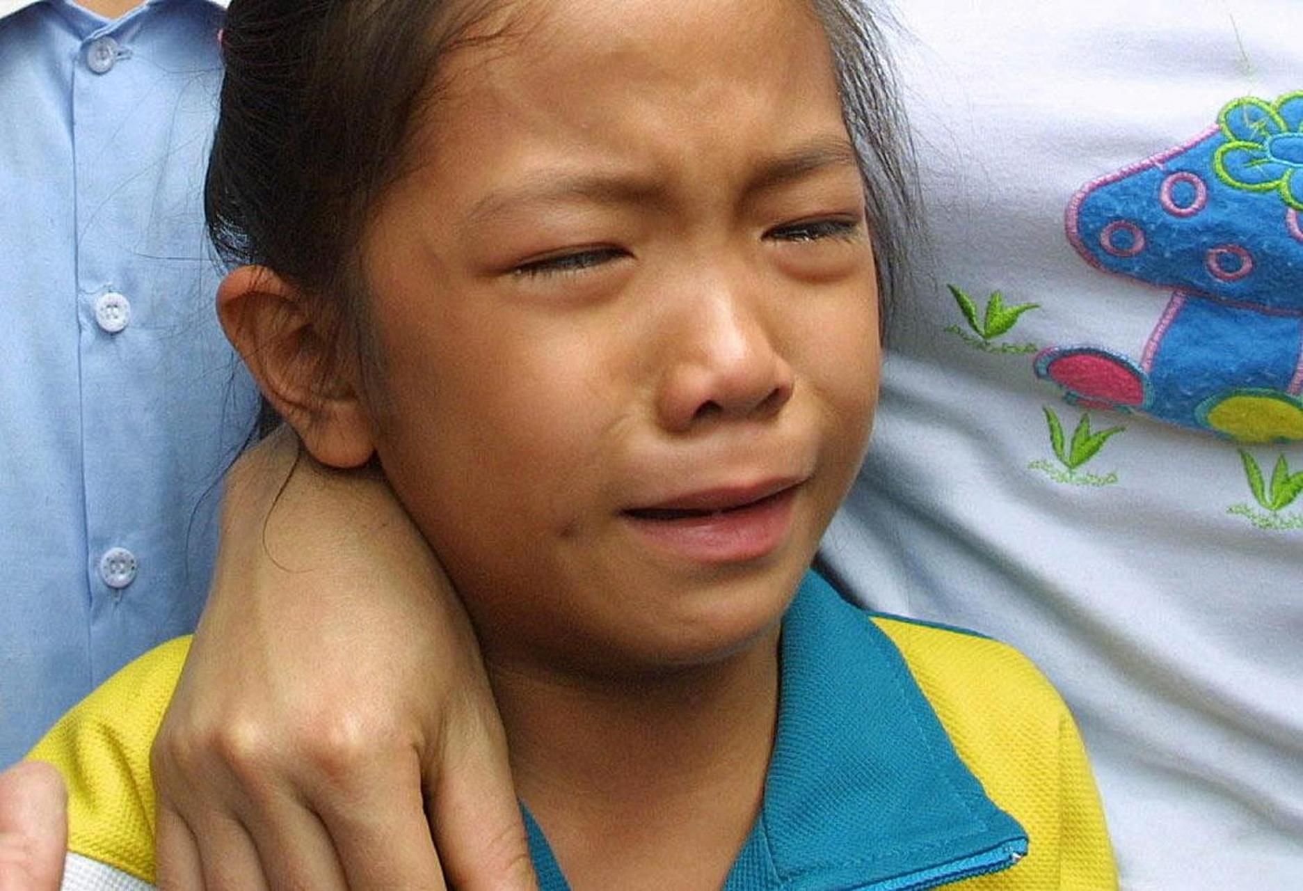 孩子总是太在意别人对自己的看法,其实是"自我意识过度".