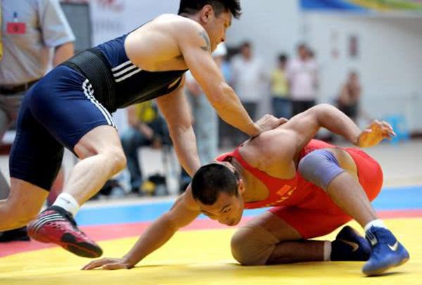 他是中国最强跤王!十年之间天下无敌!