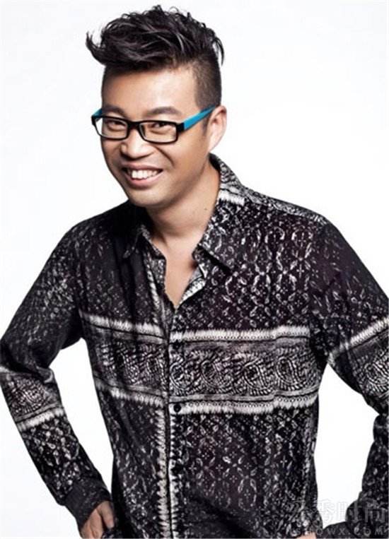 "大松鼠"王迅二次出轨,"消费"前妻引热议,前妻妹妹出面回应