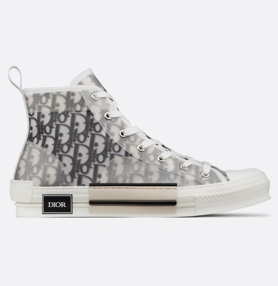 dior x kaws联名系列公布!除了bff公仔以外还有什么单品?