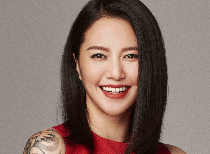 姓"谭"最美5位女星,谭维维垫底,谭松韵第2,第1符合传统审美