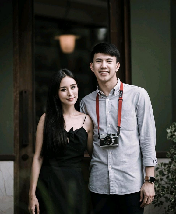 bifern公开承认恋情,男友贴心的帮她撩发!网友:真爱无疑了