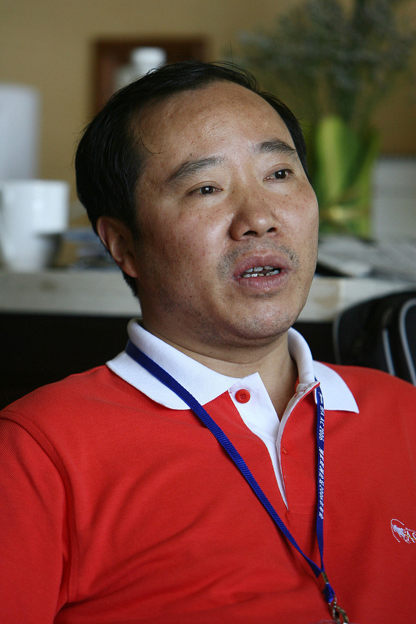 原茅台集团董事长袁仁国因病逝世,享年61岁.