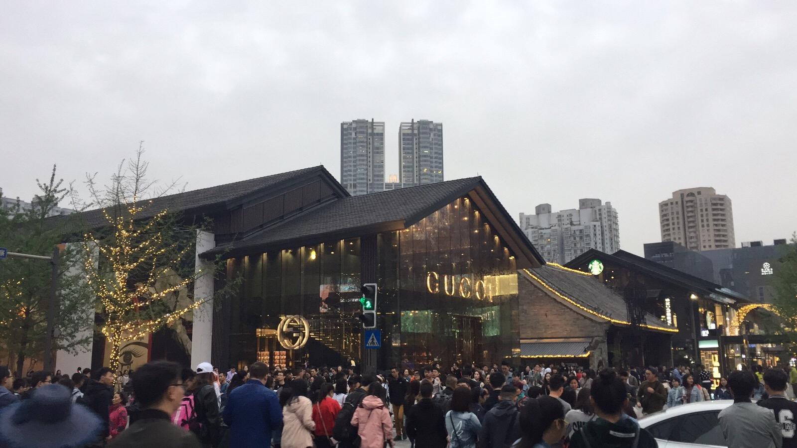 外地人来成都必打卡的地方——春熙路