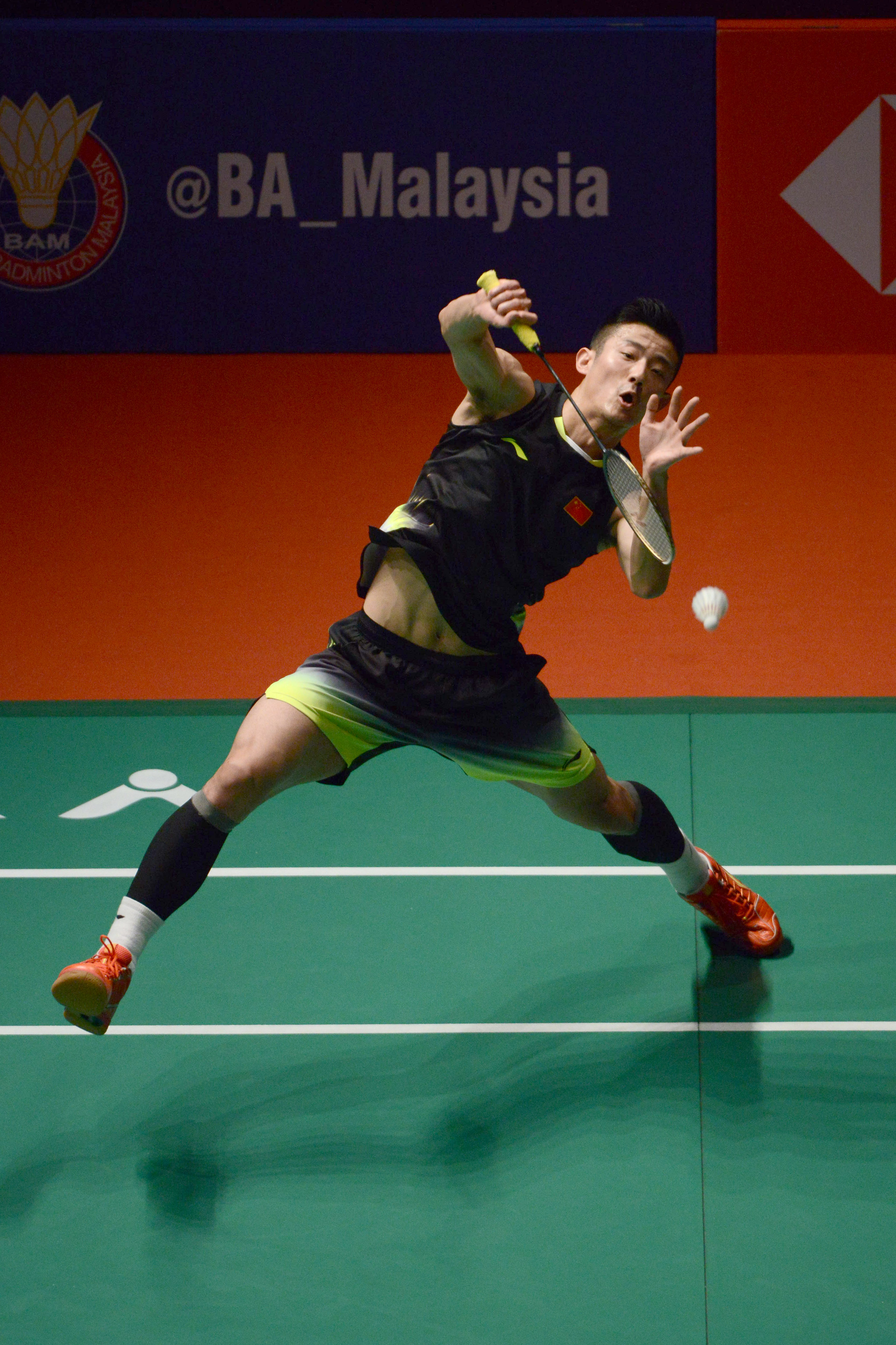 羽毛球——马来西亚大师赛:谌龙晋级决赛