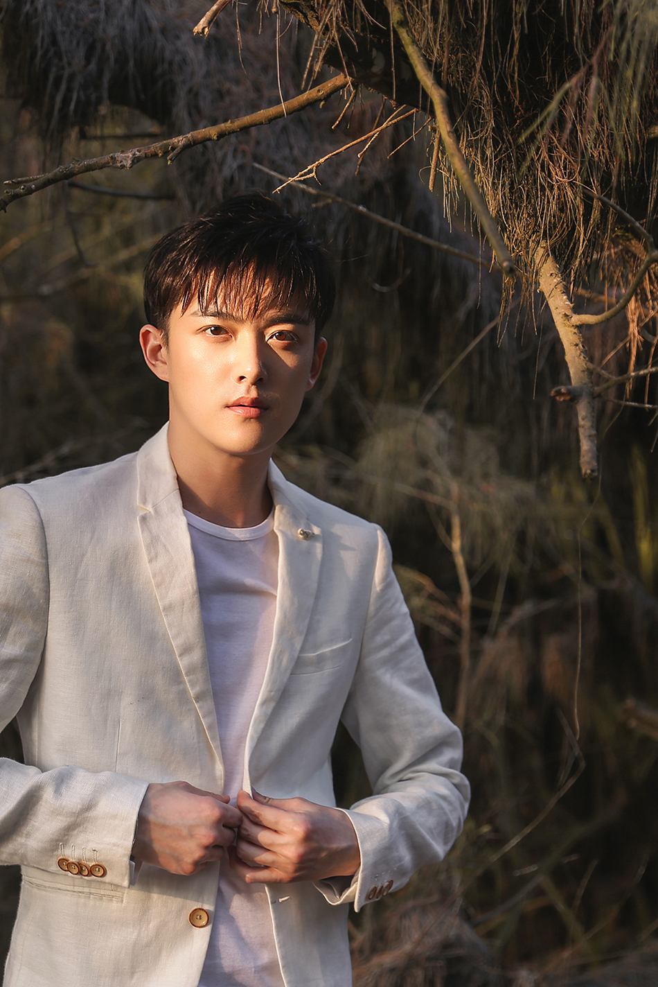 芮伟航休闲西装