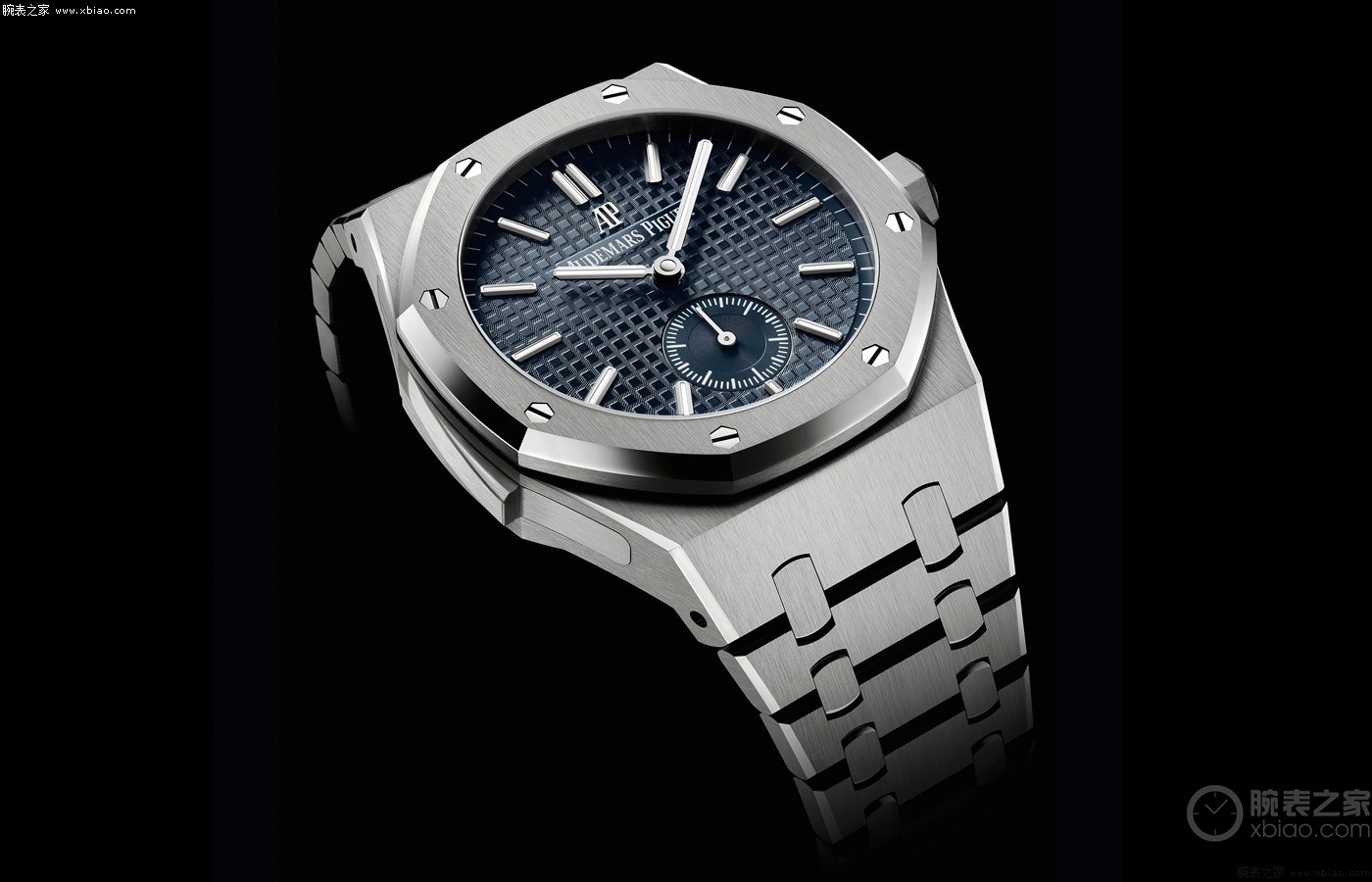 爱彼推出两款全新皇家橡树超级报时三问特别版腕表