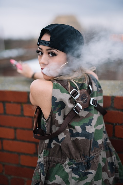 美疾控中心确认青少年正在用电子烟吸食大麻
