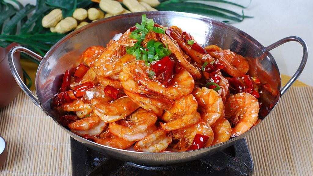 干锅大虾:鲜香细腻,入口即化,好吃到不得了