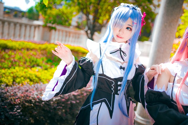 cosplay:《re:从零开始的异世界生活》拉姆和雷姆