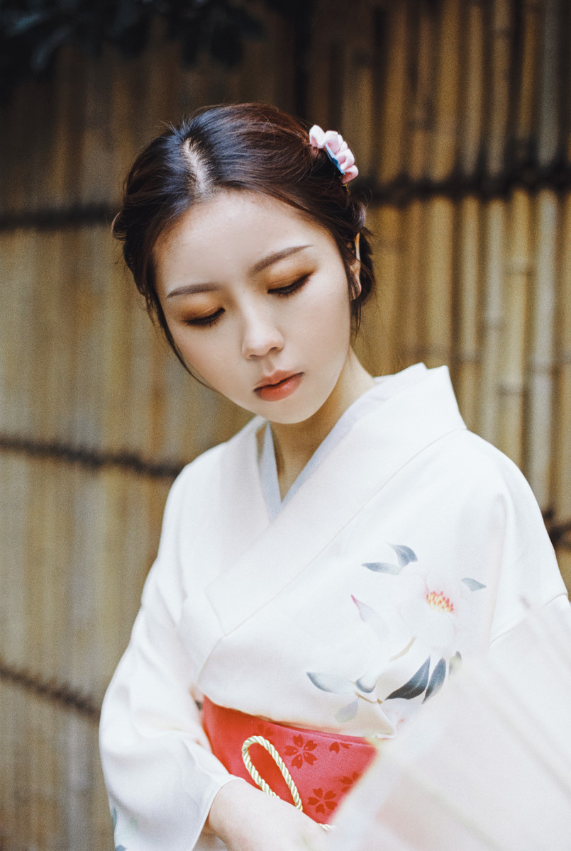 日系和服写真-我不和你说再见,也不和你约定