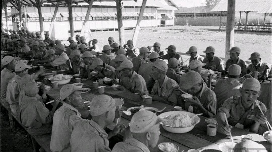 1957年的老照片:败退缅甸丛林的国民党残余部队