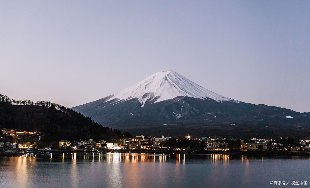 日本三大山脉图片