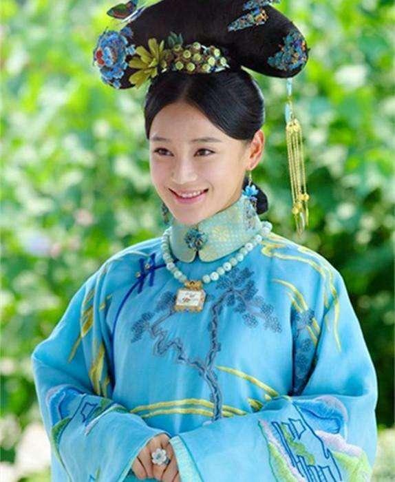 延禧攻略锦绣撞脸李溪芮,纯妃撞脸袁姗姗,网友:仿佛是撞脸大会