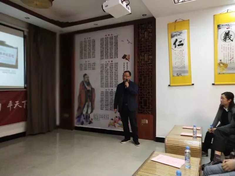 市委常委,统战部长钱薇一行参观调研铜鼓县新联会