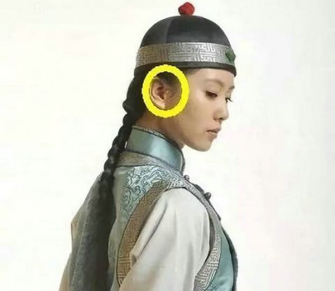 明星也有"死穴" 刘诗诗竟长了一个"小耳朵"