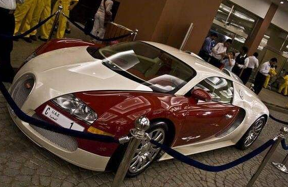 世界最贵车牌!值42台宾利,网友看完失望:连我的廉价牌都比不上