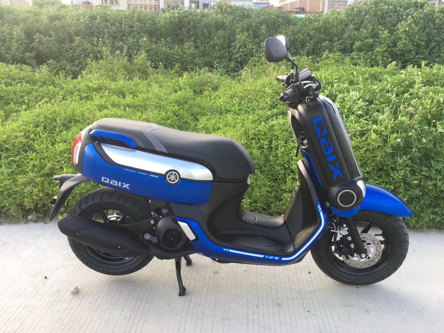 实拍2018款雅马哈qbix 125,这颜值巧格比不了!