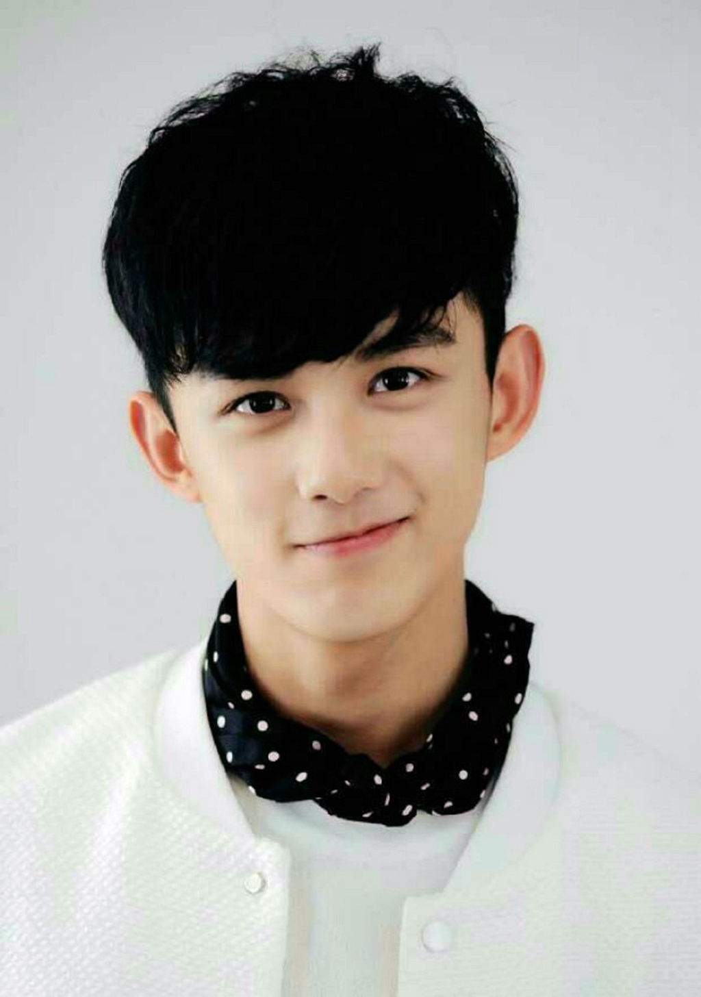 娱乐圈中那些初恋脸的男星,网友:好想抱走呢!