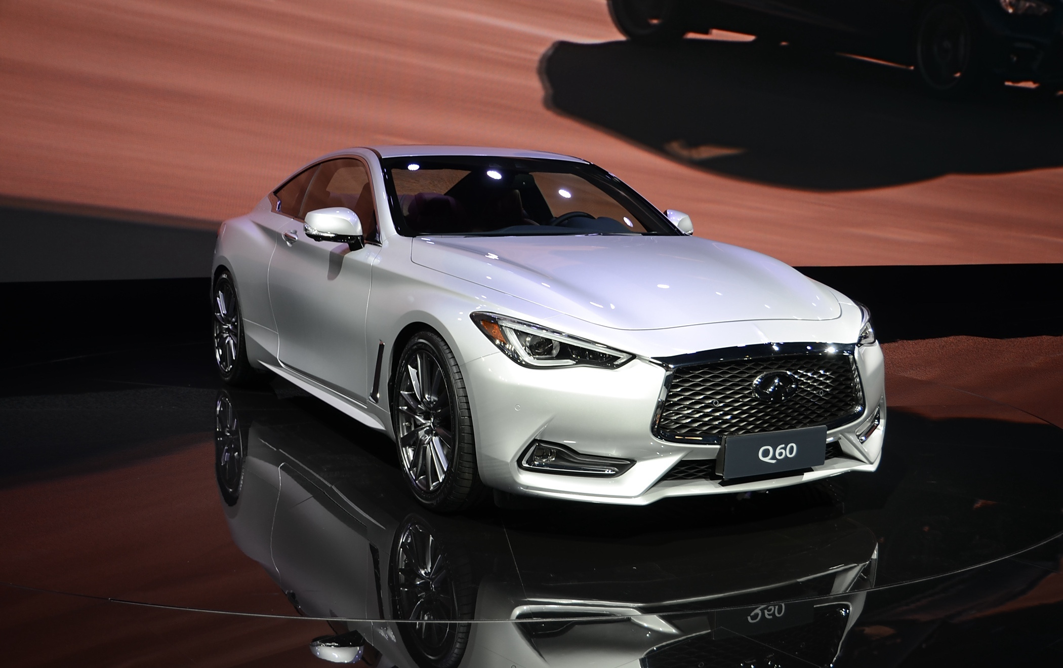 给大家品鉴一款英菲尼迪q60