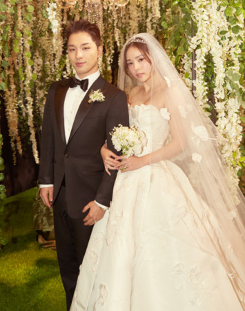 红包去哪了?太阳婚礼不收礼金 车太铉:我给了耶