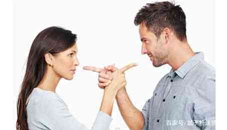 半路夫妻结婚两年,丈夫还频繁联系前妻,女子:“没良心的东西” 半路夫妻结婚两年,丈夫还频繁联系前妻,女子:“没良心的东西”
