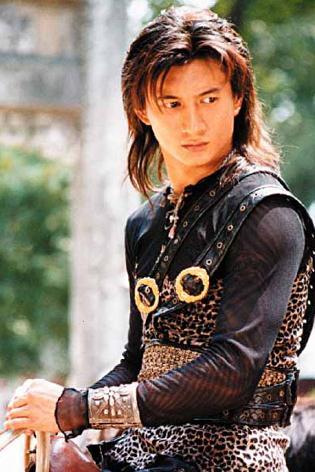 古龙笔下最传奇的十大侠客排行榜,燕南天排名第十,李寻欢第二