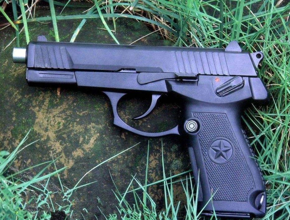 92式手枪国产鸡肋?3个真正会致命的问题实在太糟糕!