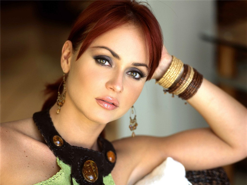 美女国度之委内瑞拉,漂亮的女性不论结婚与否都有众多的追求者 转载自