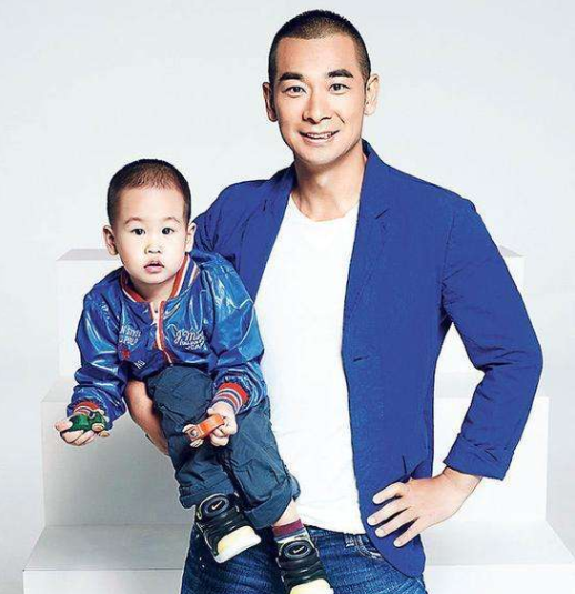 赵文卓我们都知道,著名的武打演员出演过《风云》