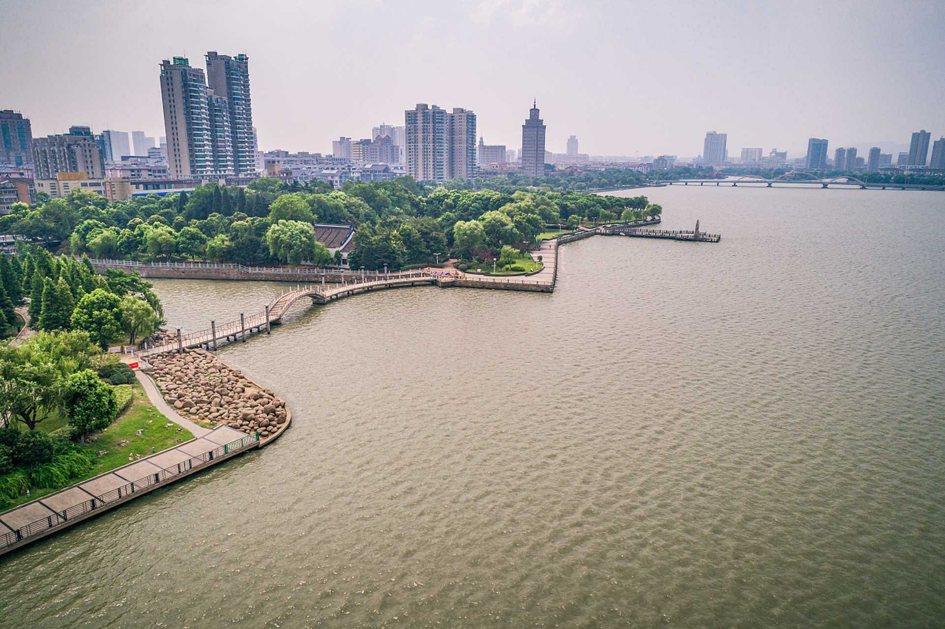 岳阳南湖花园图片