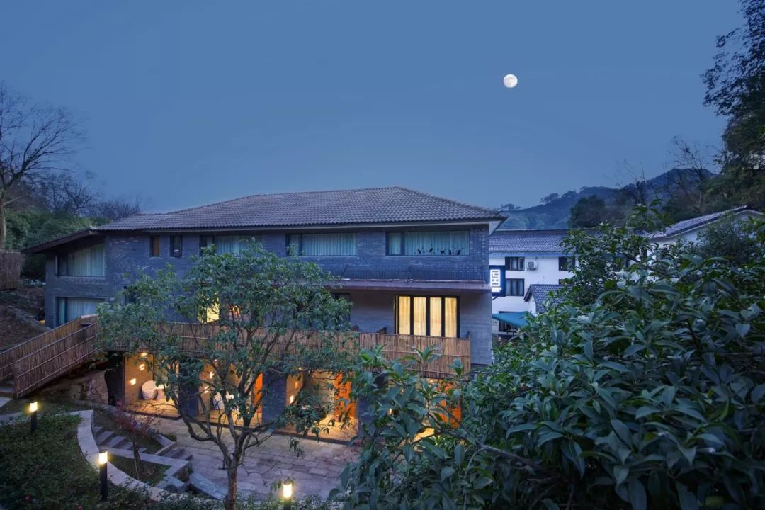 杭州最美民宿,叛逃城市,归隐山林,享受清晨最美一抹阳光