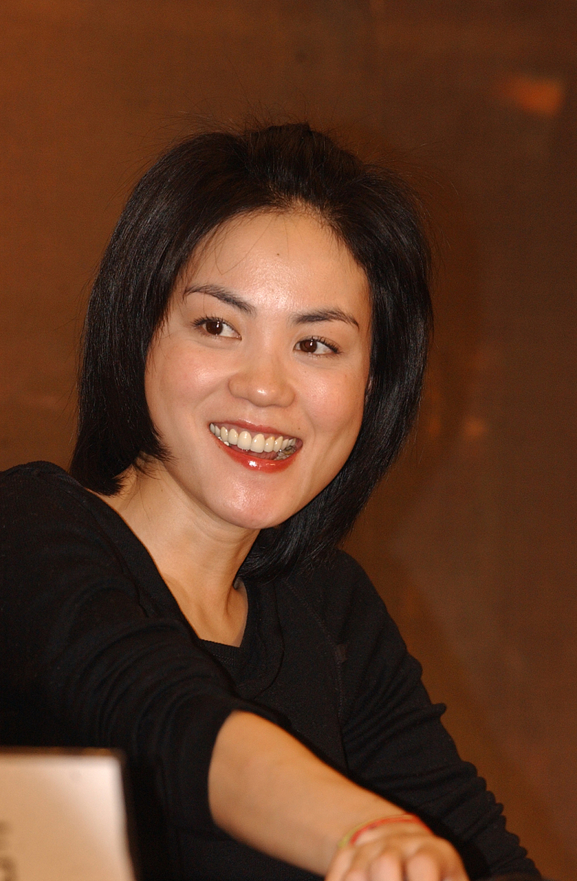 娱乐圈里,王菲的育儿方式一直是热议焦点.