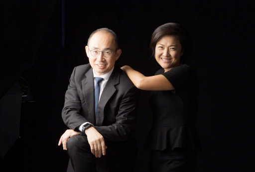 富豪流行秀才艺?地产大亨潘石屹为苏芒拍写真,技术相当专业!