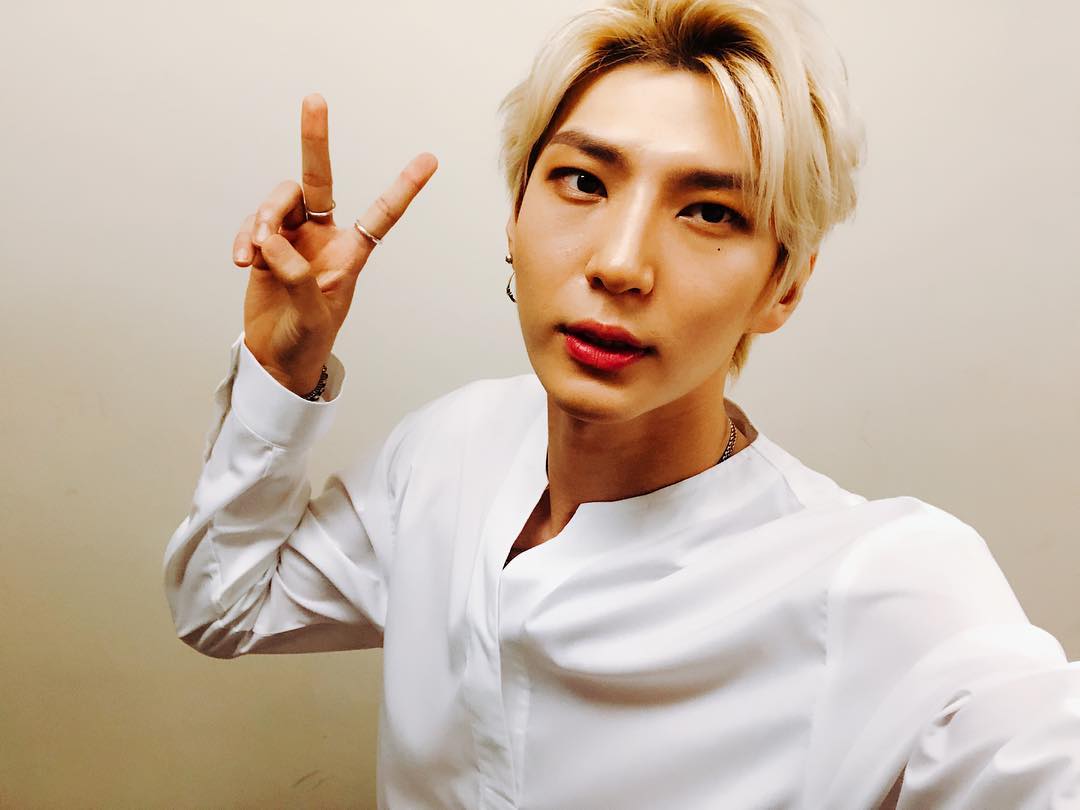 leo日本特别公演结束问候粉丝 很抱歉未能亲自打招呼