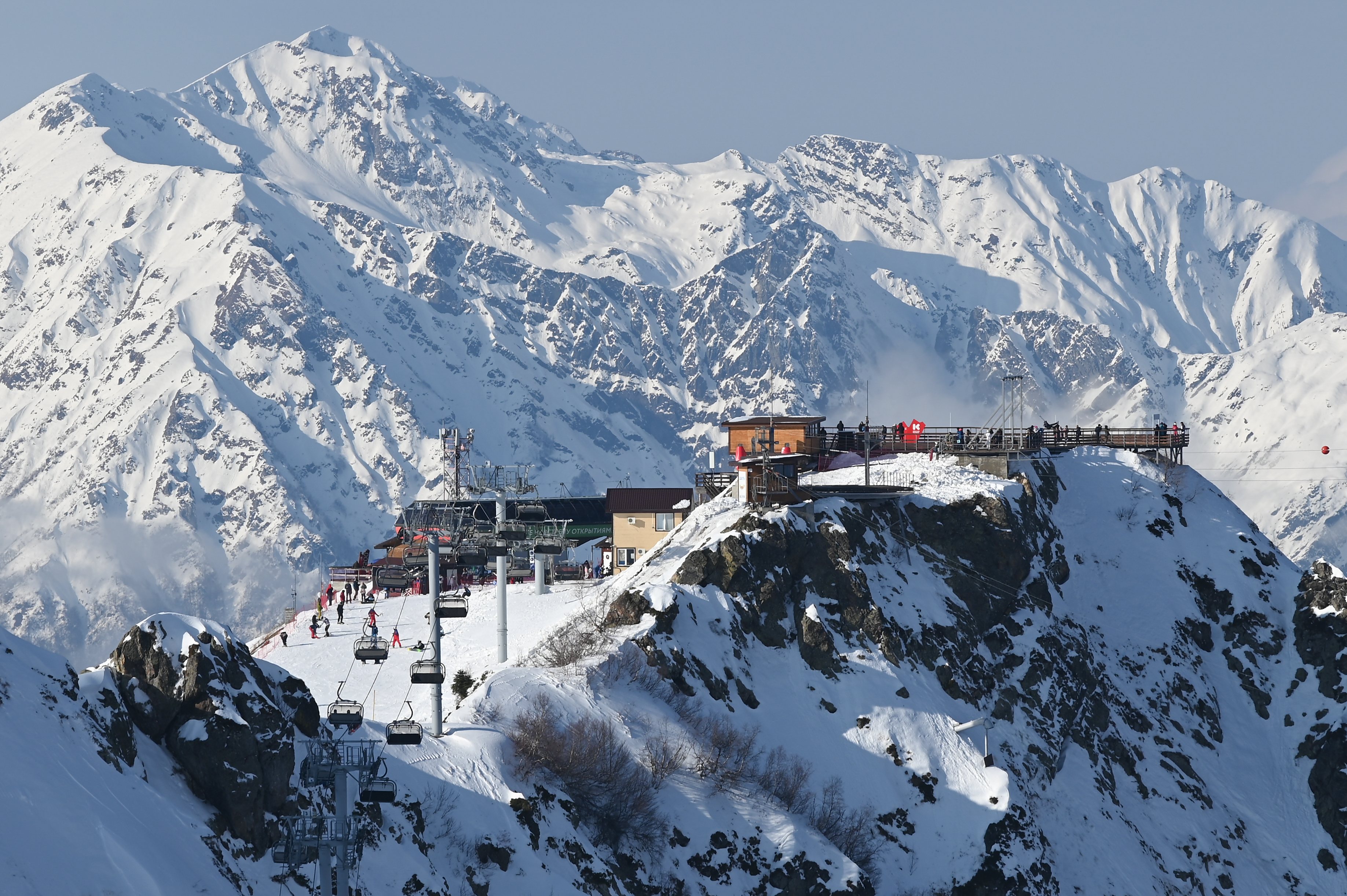 俄罗斯索契进入滑雪度假旺季(2)