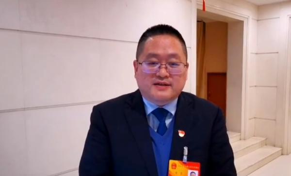 「河南两会·微访谈」河南省人大代表樊崇:"厕污共治"综合施策,从根源