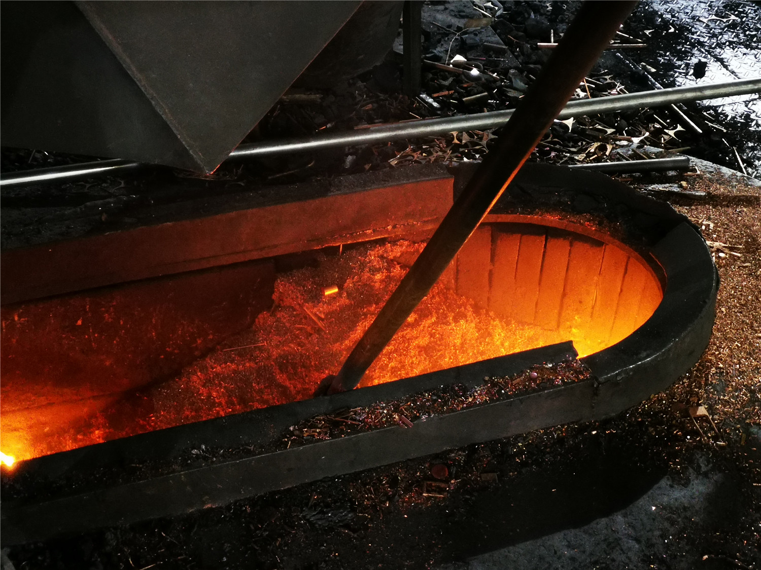 拍炉台,火焰的光芒有着独特的靓丽