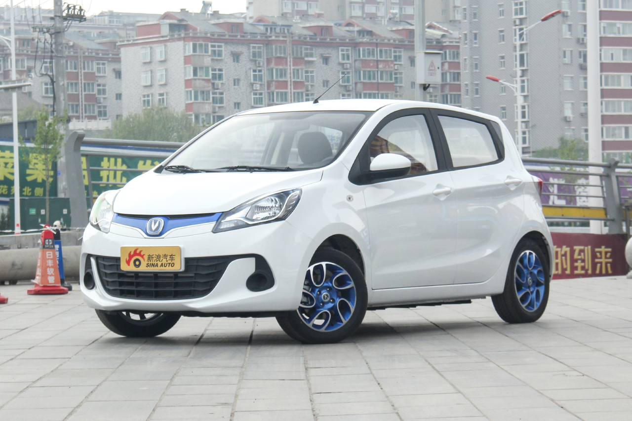 2019款奔奔ev360改款 标准型