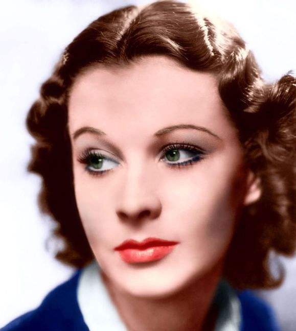 以美丽,圣洁,自然而著称于世的英格丽·褒曼创造了一个又一个令人难忘