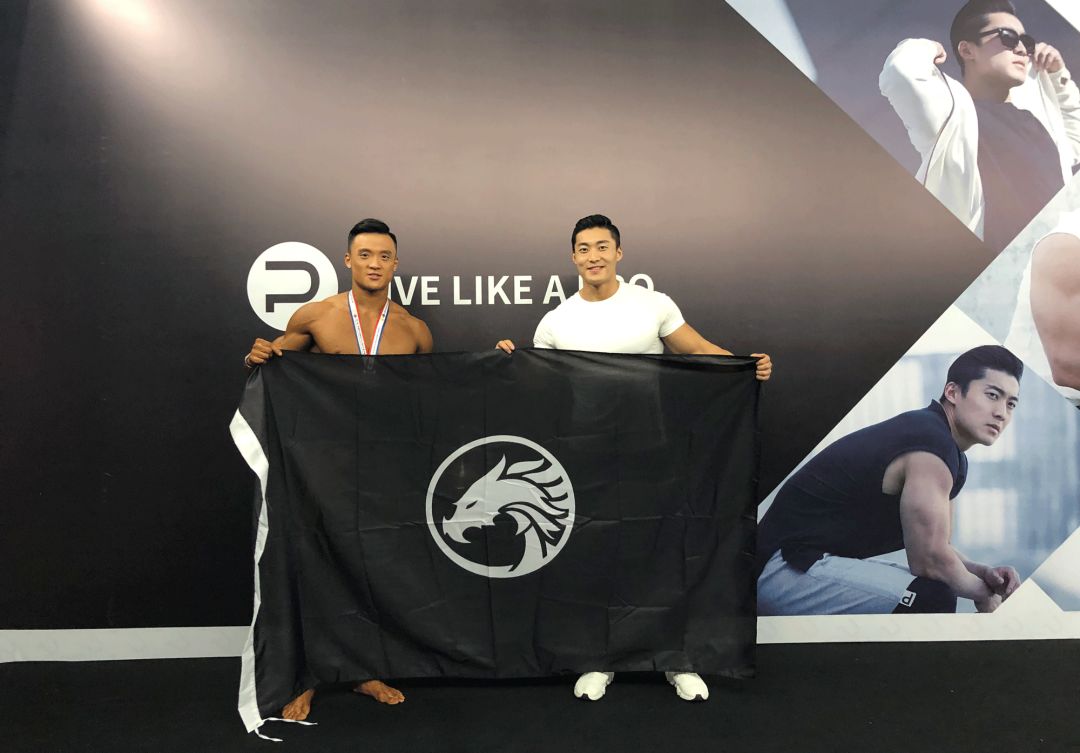 他们是中国的肌肉男团,三位ifbb pro成员称霸健体界的帅!