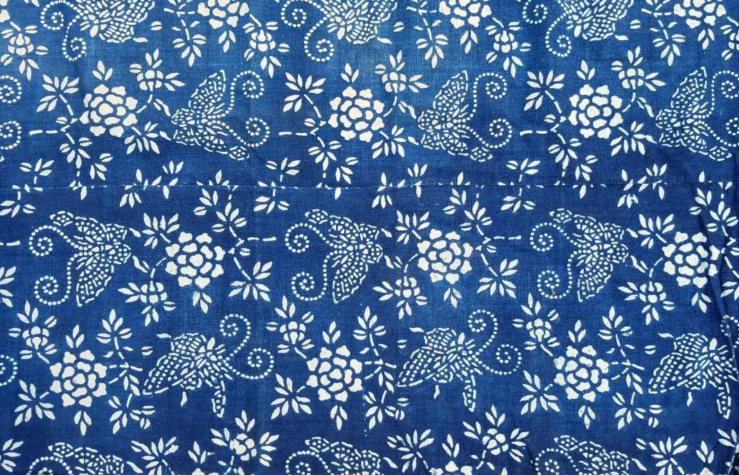 图四 蓝印花布虽然多是传统图案,但是也可以做成符合现代人审美的工艺