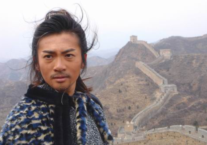 1,苏有朋,苏有朋在《杨门虎将》里饰演的是杨延朗,天生俊朗,是众少女