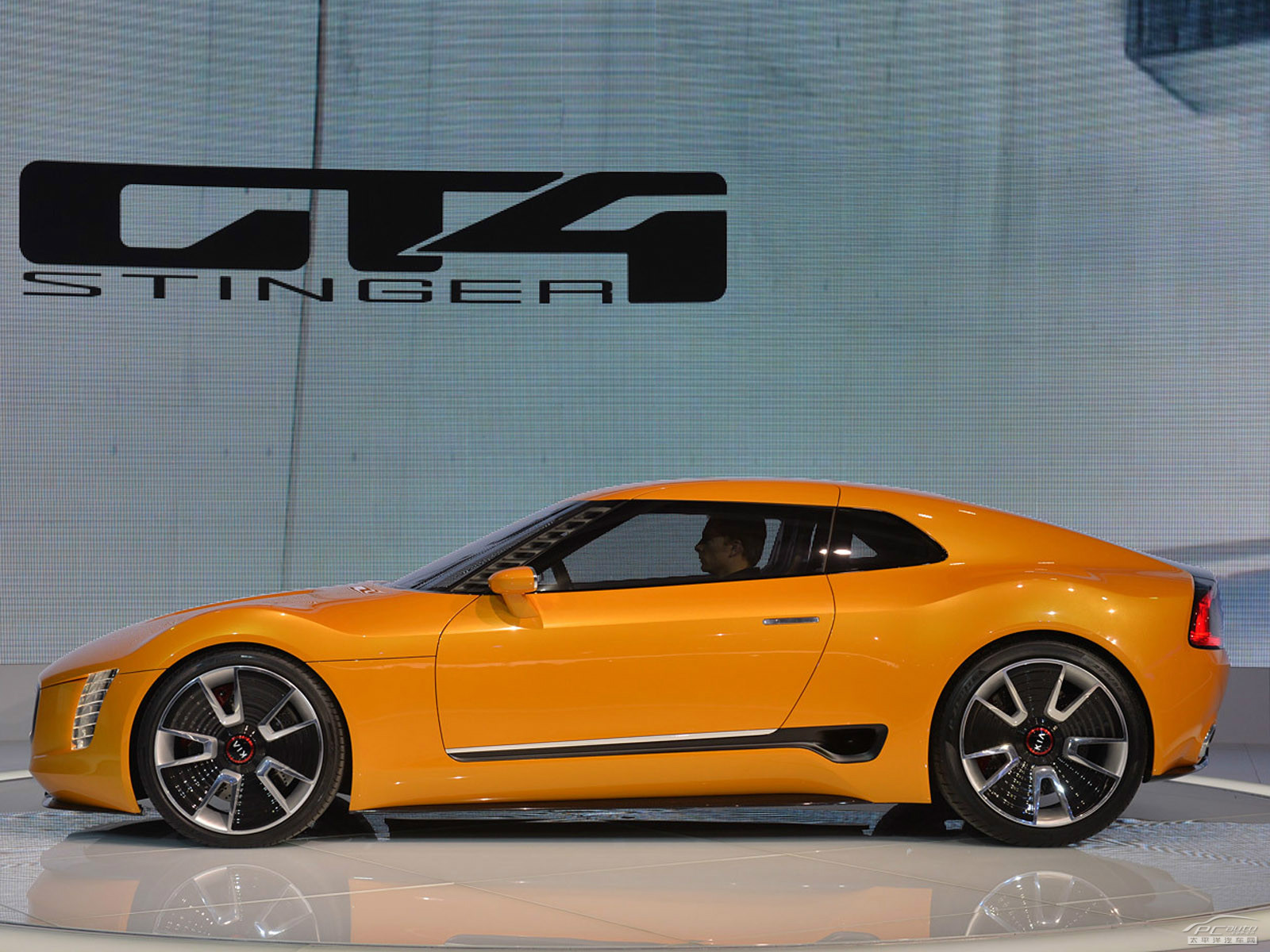 对起亚gt4stinger外观的鉴赏