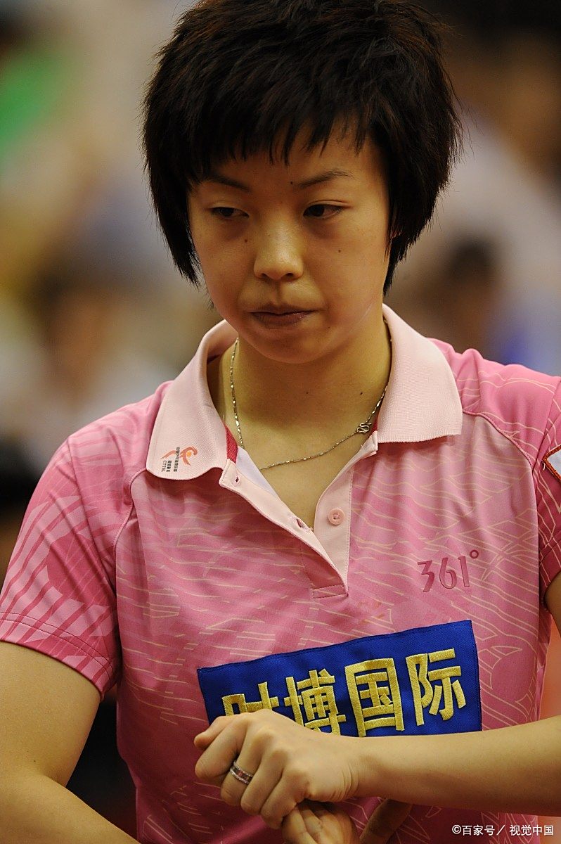 4输给了朱雨玲,不一定是件坏事,郭焱的点评也会激励她!